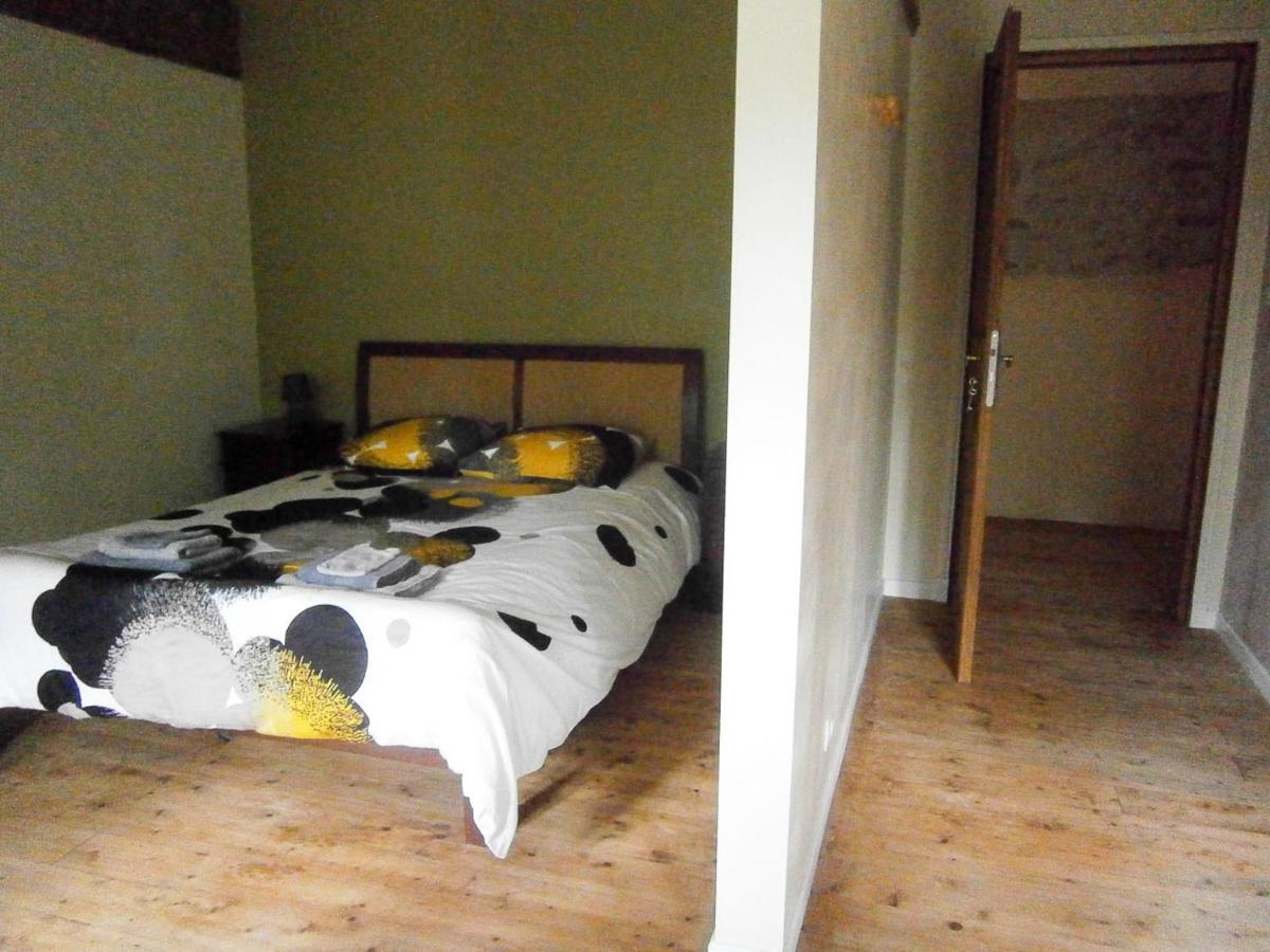 Bed and Breakfast Le Charhido Saint-Fort-sur-Gironde Exterior foto